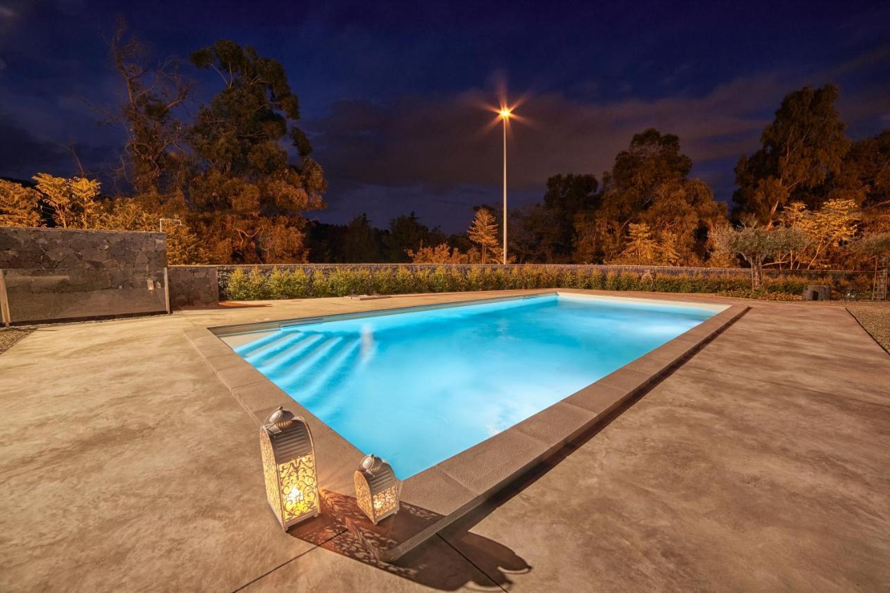 Il Casale Di Monacella Aparthotel Santa Venerina Buitenkant foto